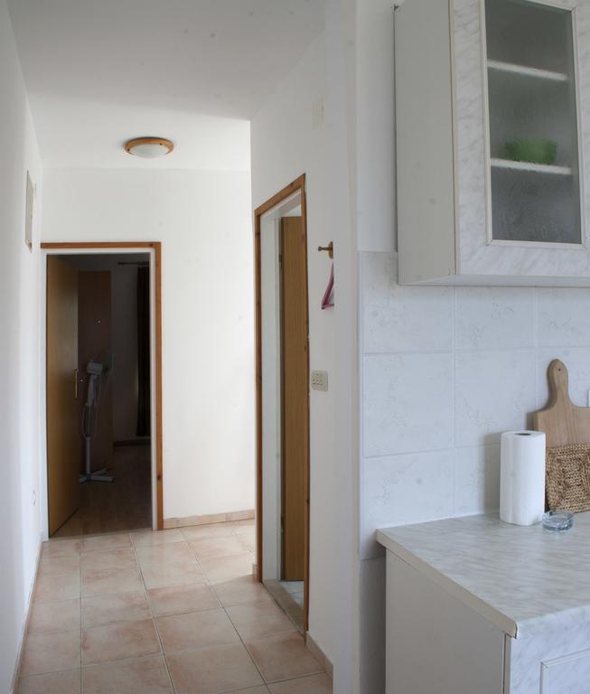 House Baglija Apartment Lumbarda Ruang foto