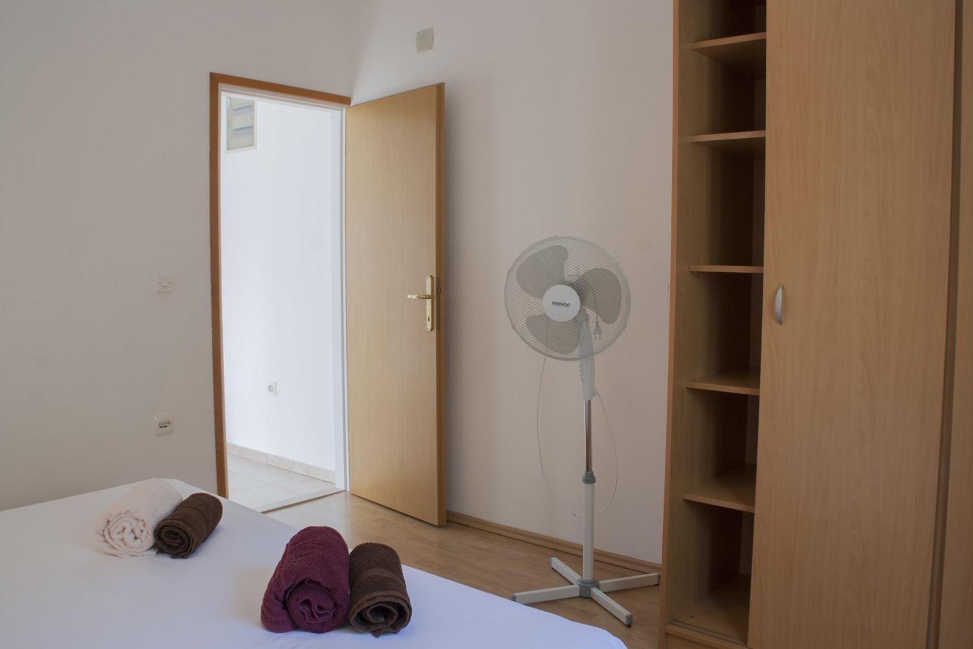 House Baglija Apartment Lumbarda Bagian luar foto